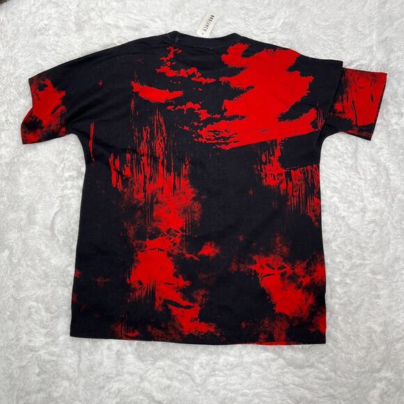 BERSERK GUTS AOP SHIRT SIZE MEDIUM BOXLUNCH - Picture 4 of 4